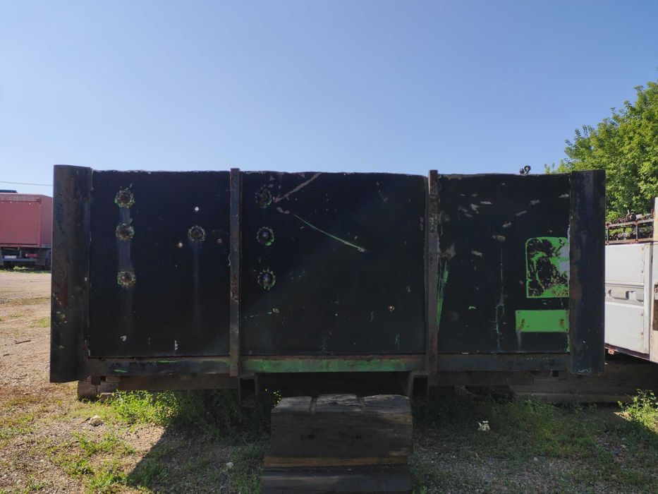 Кузов бортовий вантажний