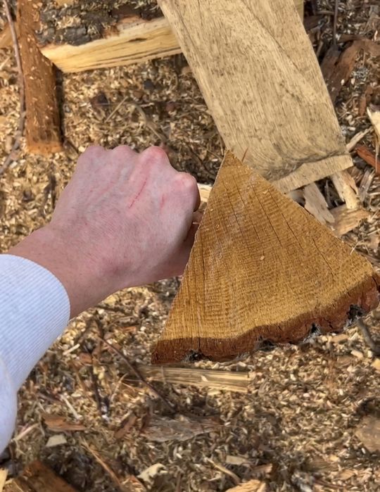 Дрова колоті з доставкою. Дуб Береза Вільха. Щільна укладка та чесний об’єм. Телефонуйте, привеземо швидко! 5/9/21 м3