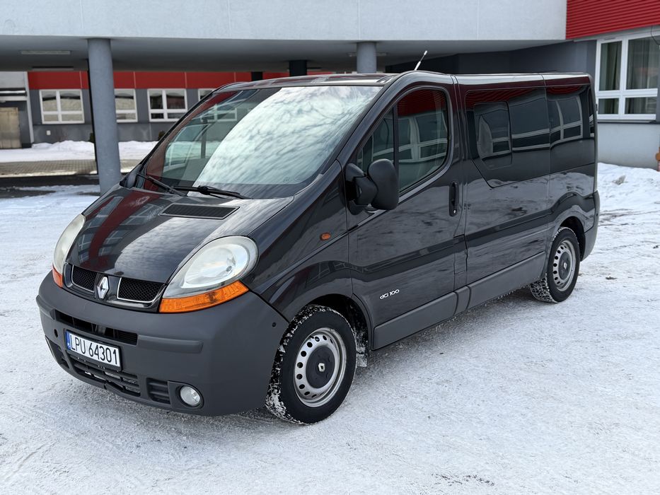 Renault Trafic 1.9 101KM 6 biegów_9 osobowy_KLIMA_FV23%