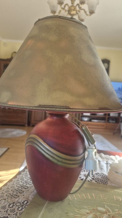 Lampa wys 48 cm  z kloszemm