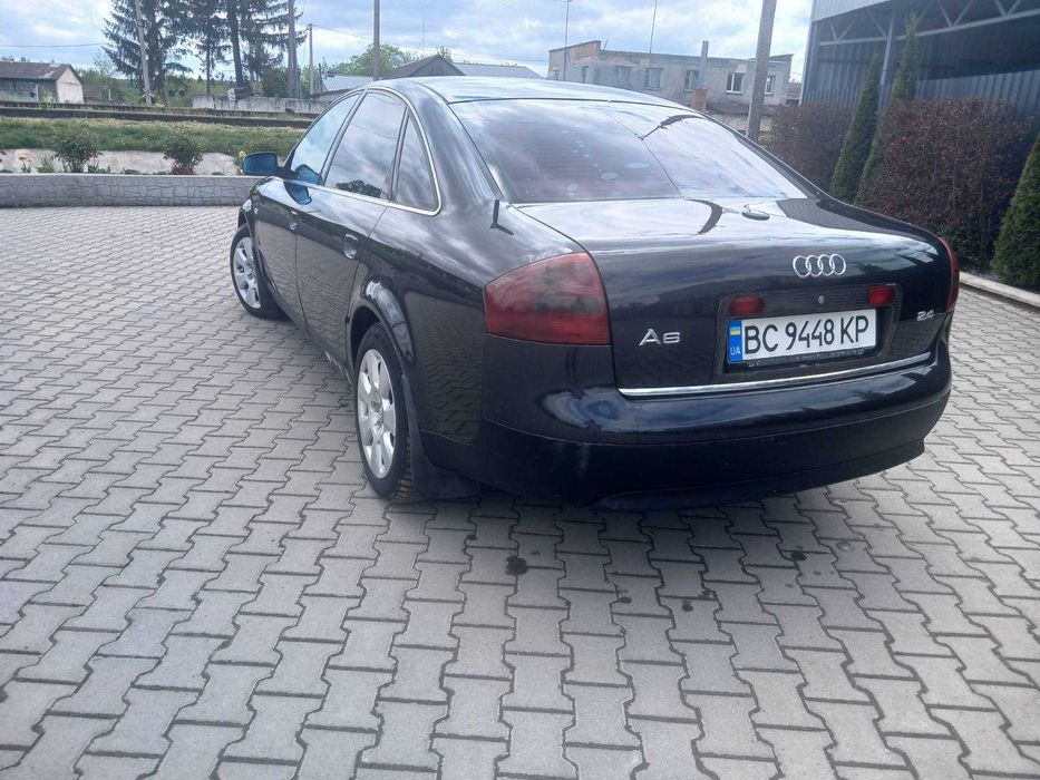 Автомобіль Audi A6C5