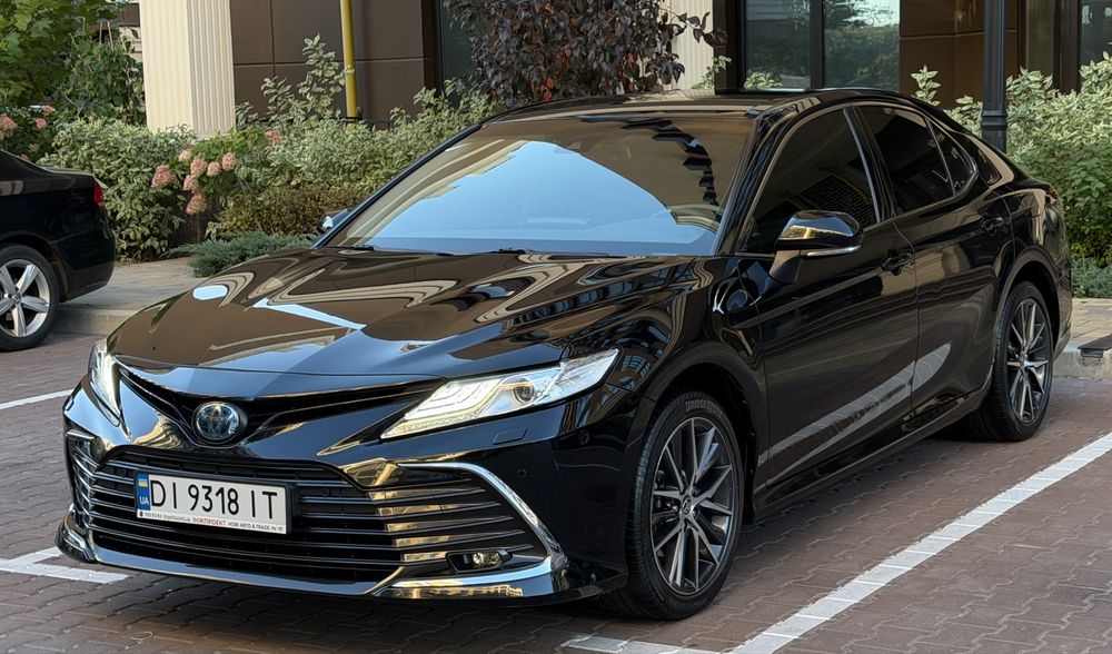 Продам Toyota Camry V75 Prestige