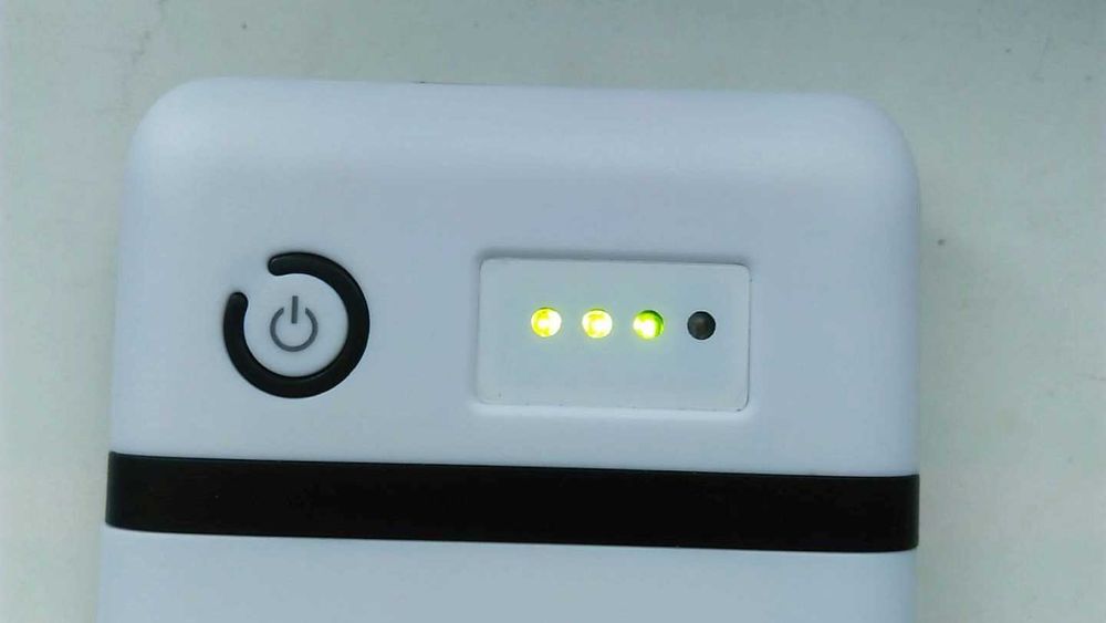 POWERBANK(Повербанк) 6x18650 5V/20000mAh USB + Выход 12V DC 5.5/2.5м