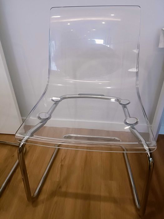 Conjunto mesa e cadeiras jantar