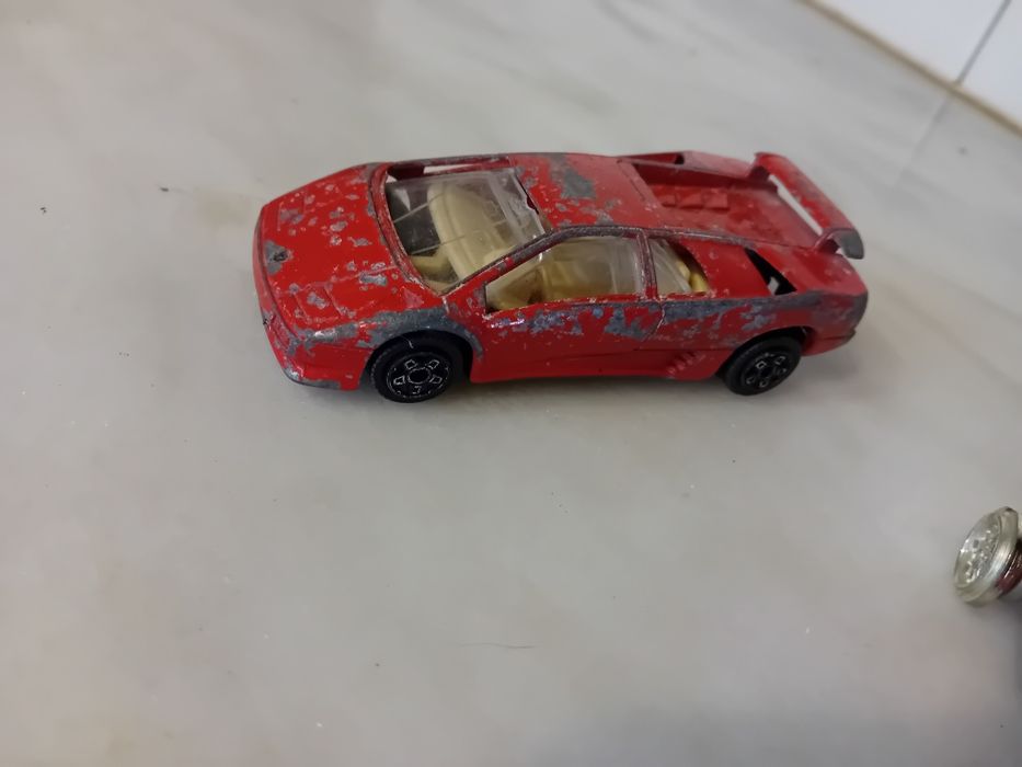 Conjunto de 2 Miniaturas Antigas Escala 1:43 Peças/Colecionador