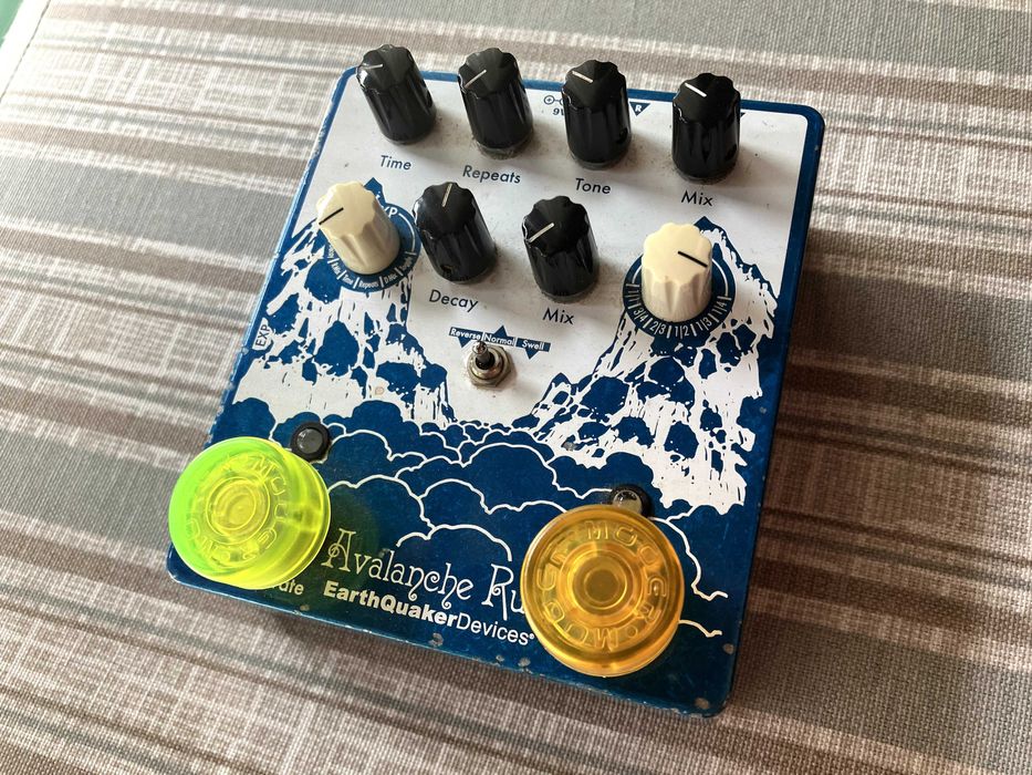 Earthquaker Devices AVALANCHE RUN (Reverb+Delay com 3 modos, expressão e auto oscilação!)