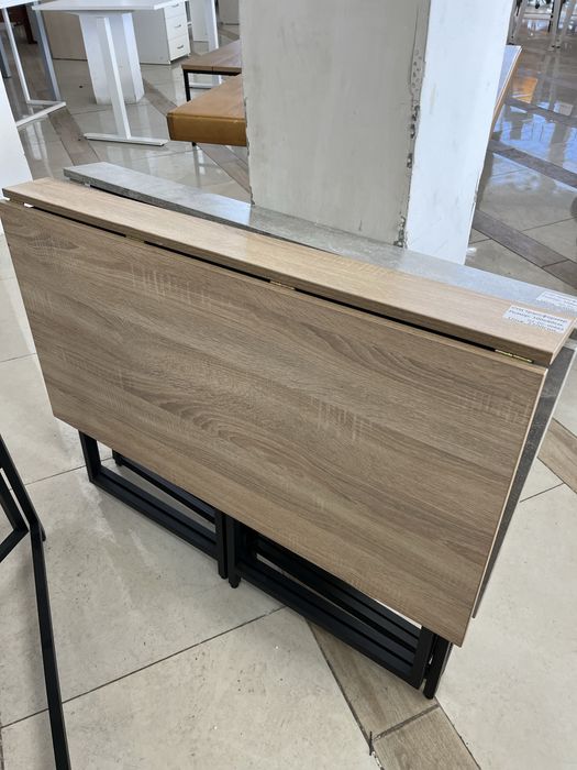 Продажа б/у мебели: столы, кресла, тумбы, стулья