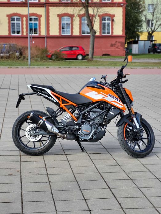 Motocykl ktm duke