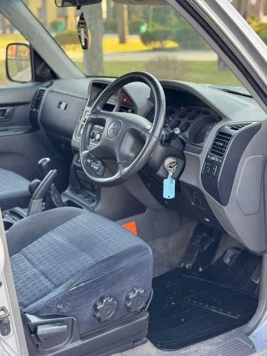 Разборка MITSUBISHI PAJERO ШРОТ  запчастини паджеро MITSUBISHI PAJERO 2001 3,2 дизель WAGON Разборка Pajero