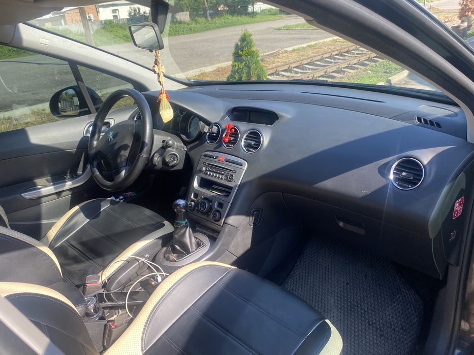 Peugeot 308     !
