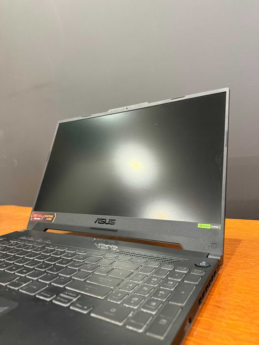 Asus TUF R7 7735HS RTX4060 16GB