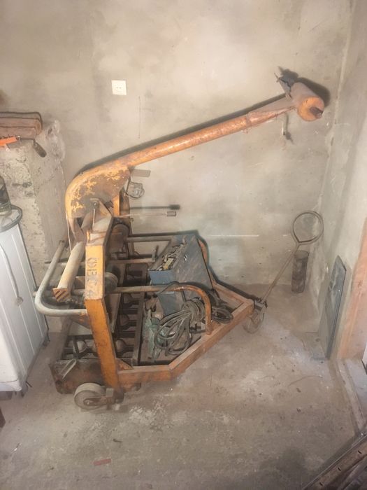 Робочий шлакоблочний вібростанок з трансформатором