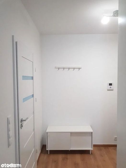 Mieszkanie 36 m² z balkonem i garażem na Pradze-Południe