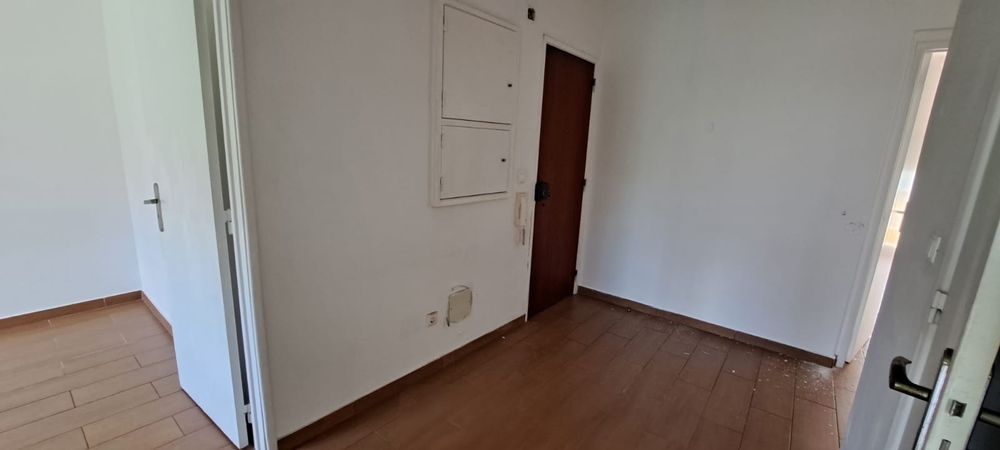 Arrendamento T2 em Agualva-Cacém