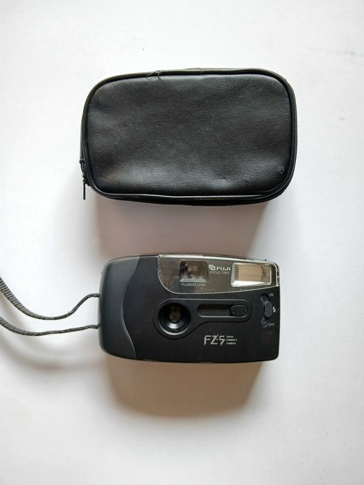 Maquina Fujifilm Focus Free FZ-5 compacta analogica