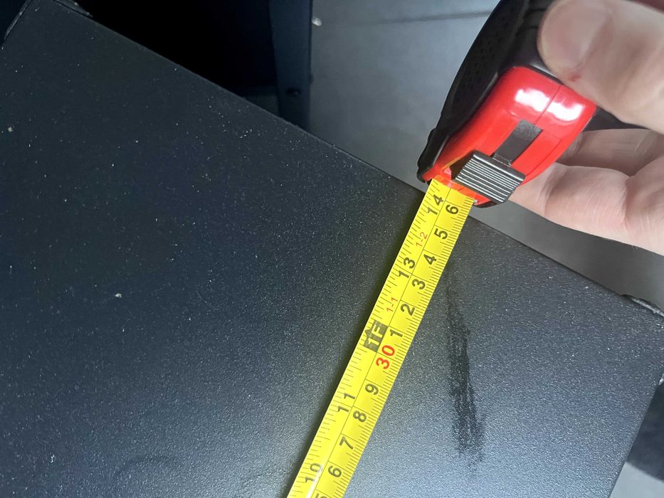 2 Metal Black Side-tables / 2 mesas laterais de metal preto