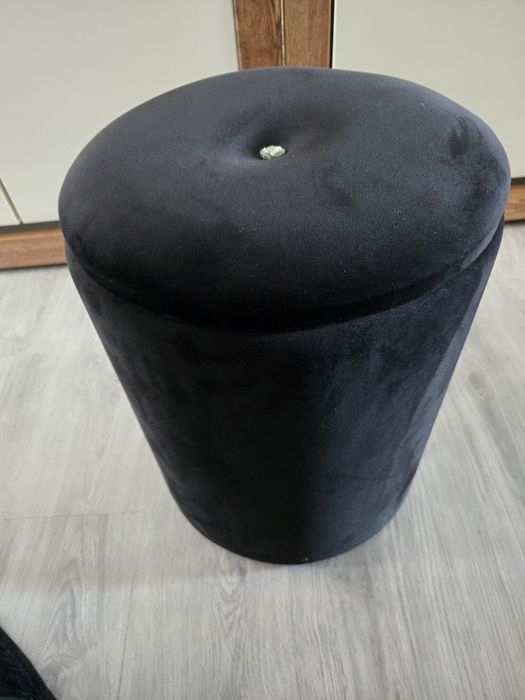 Pufa glamur otwierana 2 sztuki