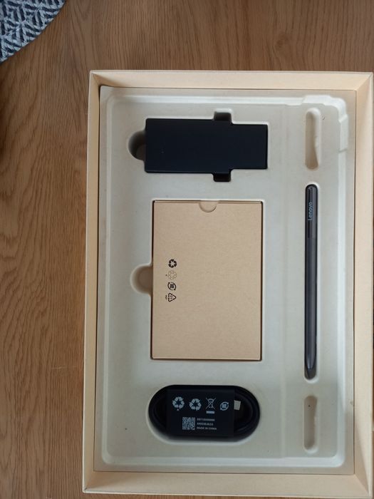 Tablet lenovo yoga tb520fu