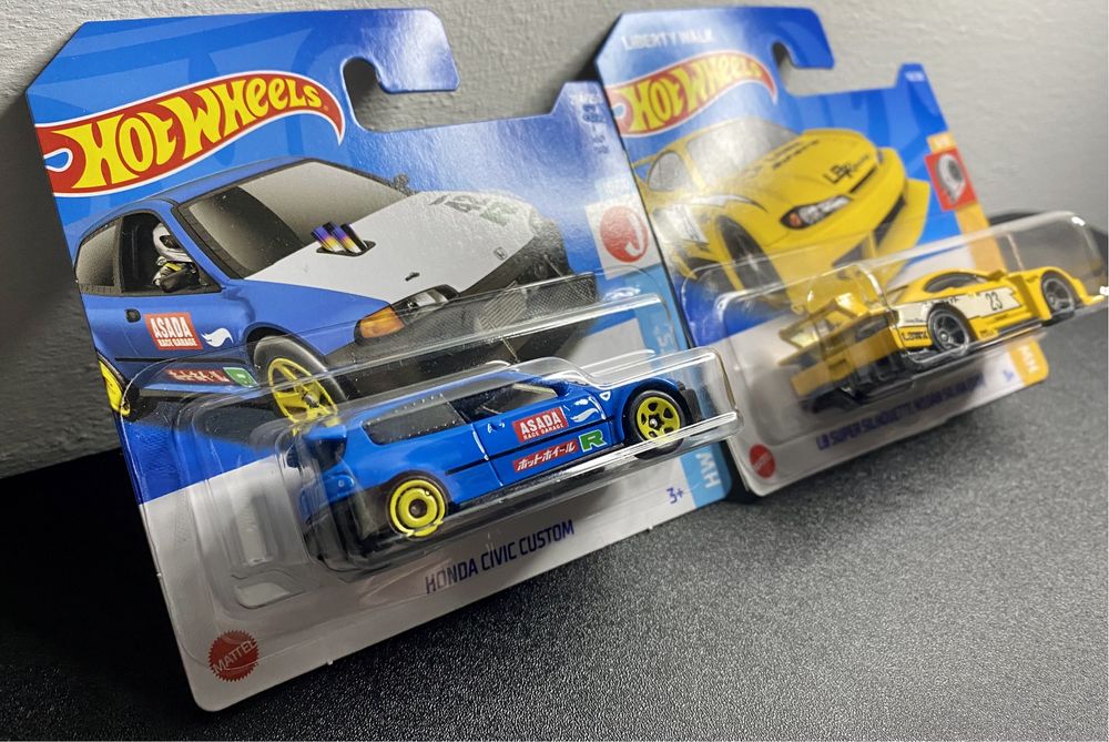 Модель Hot Wheels LB Super Silhouette Nissan Silvia (S15) Turbo Yellow