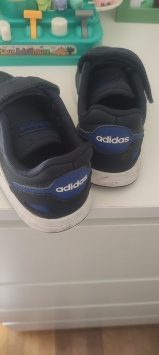 Sapatilhas adidas & puma