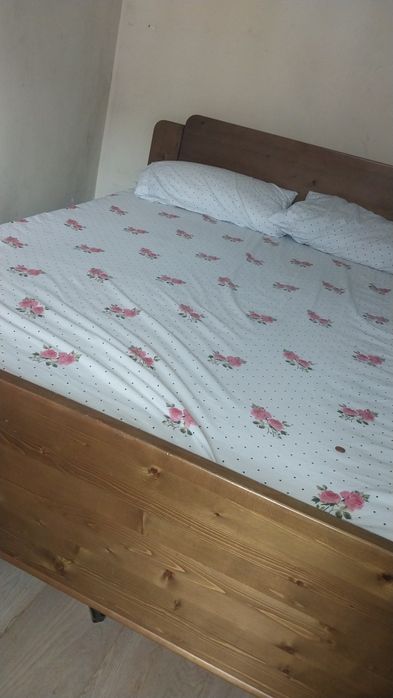Cama de Casal A VENDA