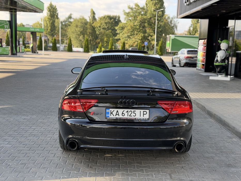 Audi a7 c7 2014 год.3.0 S-line.В отличном состоянии.