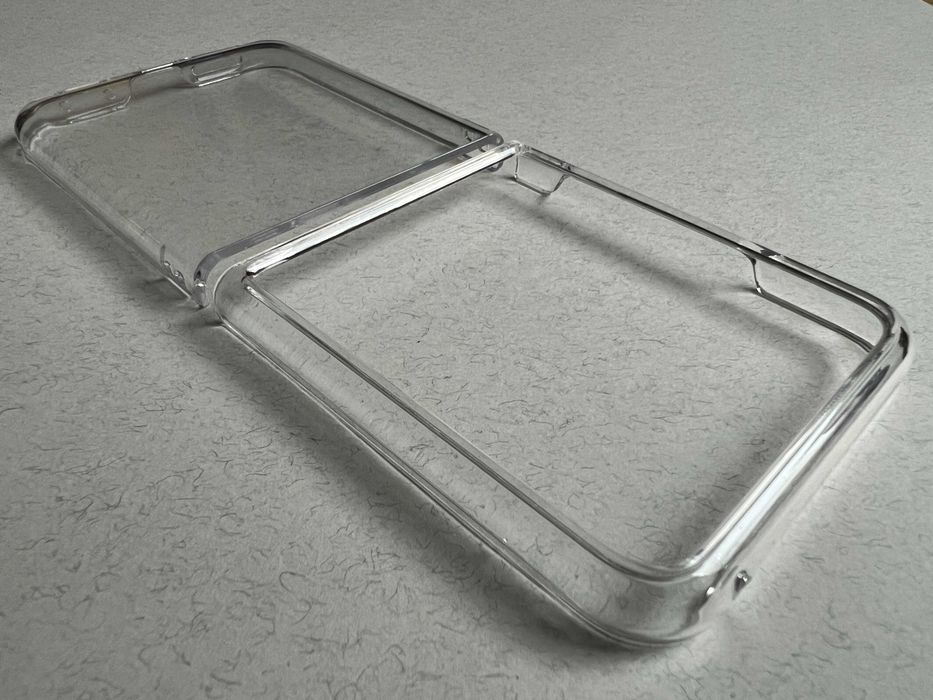 Motorola Razr 50 Ultra чохол із прозорого пластику чехол накладка