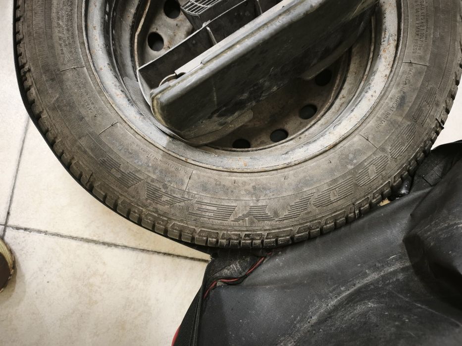 Roda suplente para carro
