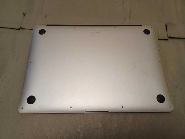 Apple Macbook Air A1466