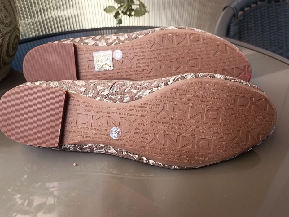 Балетки  жіночі  DKNY