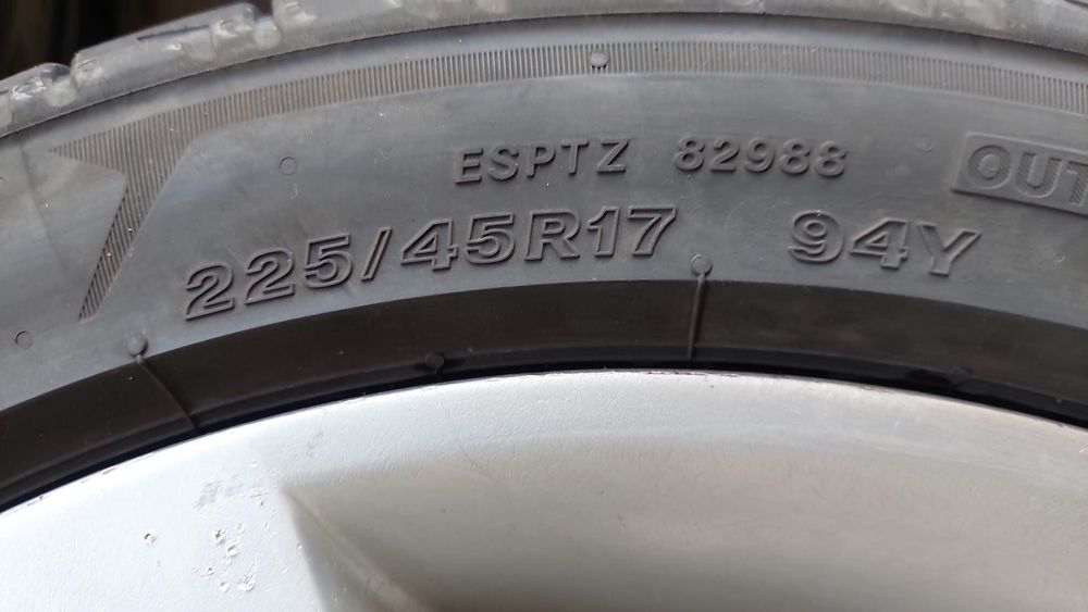 JANTES AUDI R17 COM PNEUS 225/45 FURAÇÃO 5X100