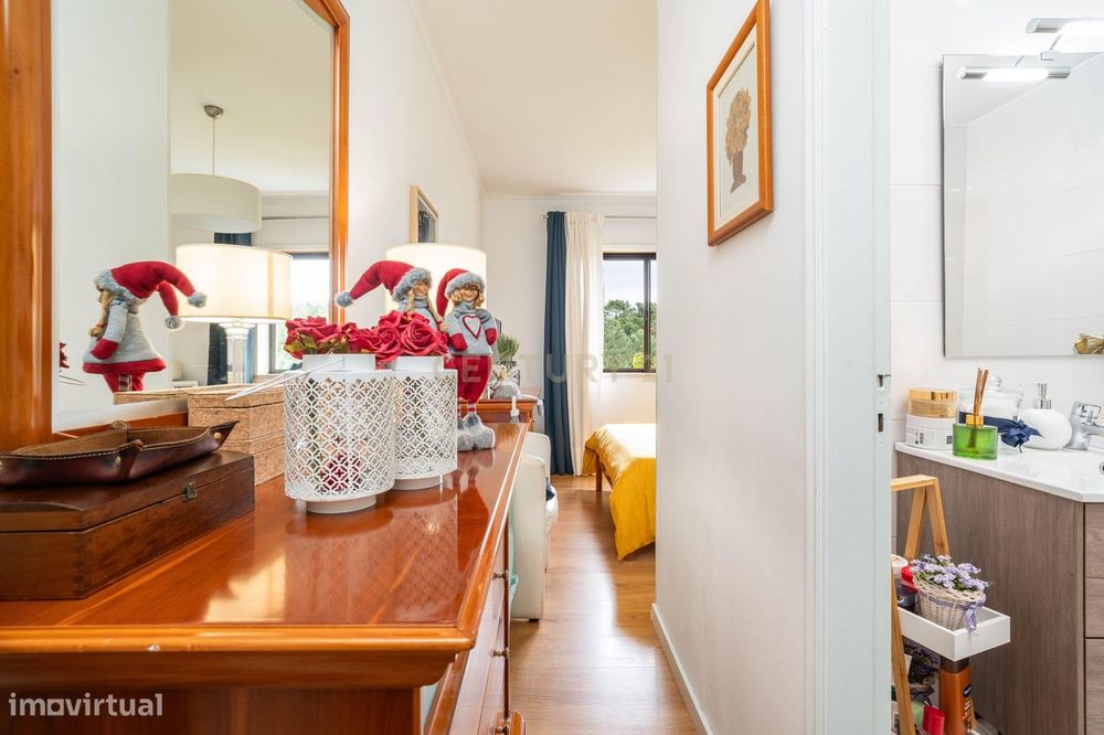 Apartamento T3 Com Garagem | Urbanização Ar E Sol - Coimbra