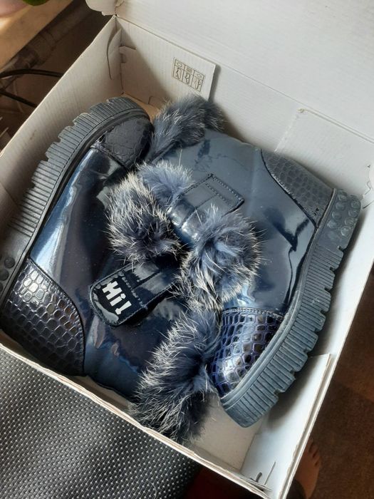 Зимові шкіряні сапожки з натуральним хутром