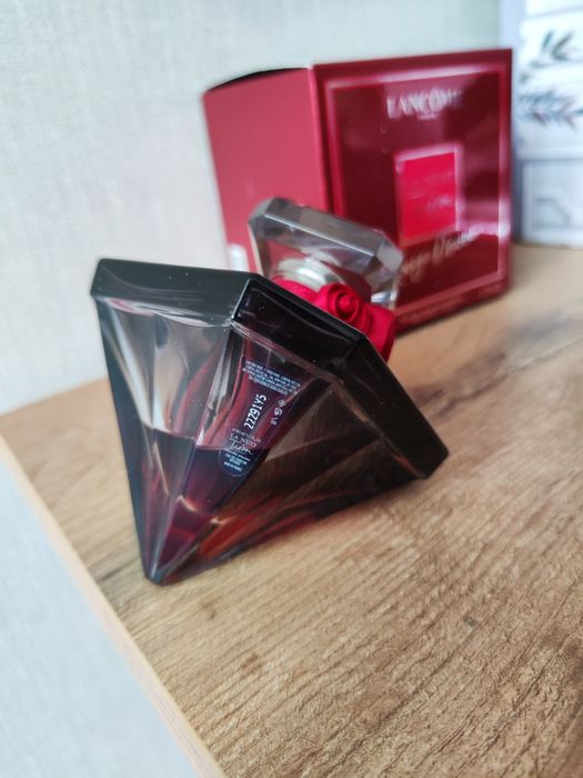 Lancome - La Nuit Tresor Rouge Drama 28ml / 50ml