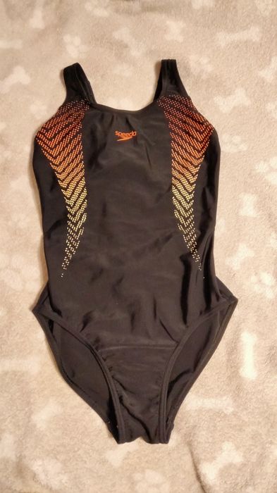 Strój kąpielowy jednoczęściowy Speedo r. 152, jak nowy