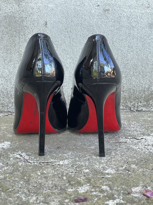 Туфлі-човники Bravo Moda, лодочки, шкіра, лак, червона підошва, р. 38