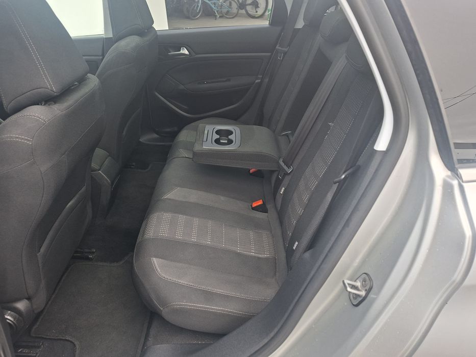 Peugeot 308sw 1.6hdi(automática)180000kms