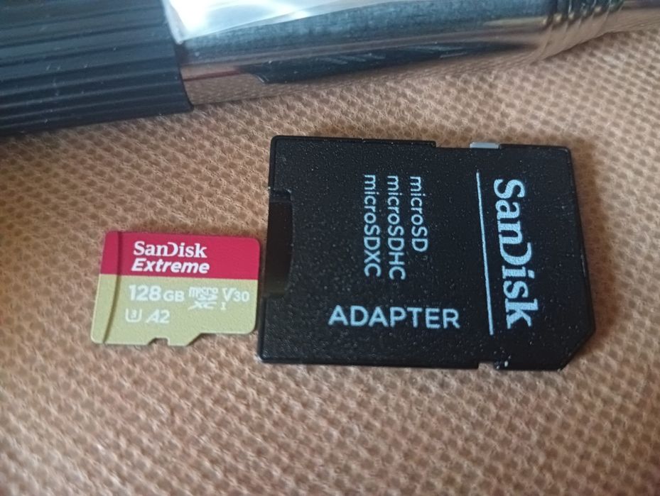 Продам Akaso Brave 7 le + ssd 128GB