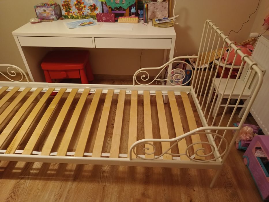 Łóżko dziecięce IKEA białe metalowe, rozkładane + stelaż