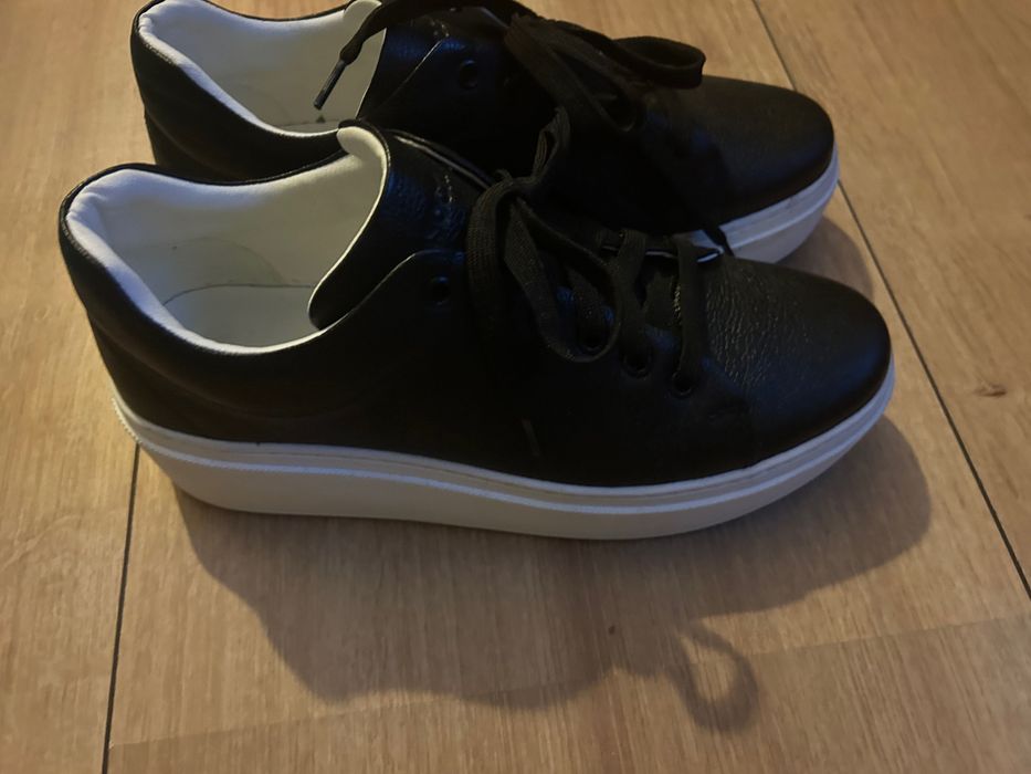 Półbuty skórzane lasocki 41