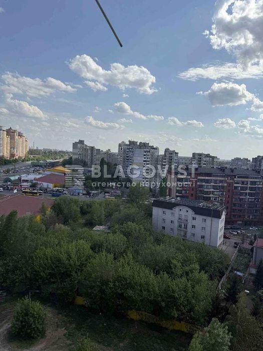 Продаж 2К квартири ст. м. Академмістечко 5 хв.пішого ходу.