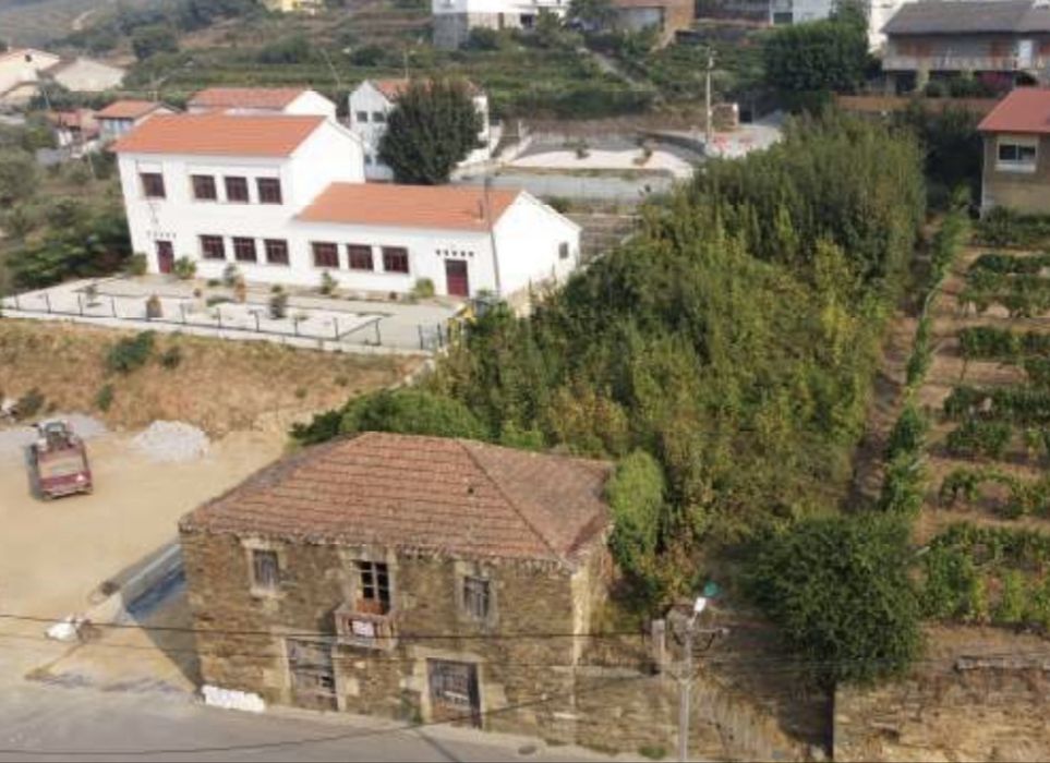 Moradia unifamiliar - Guiães