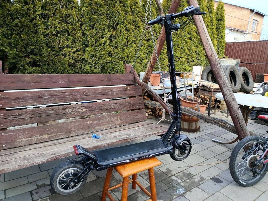 Продам електросамокат Gspace VENUS ECO 9