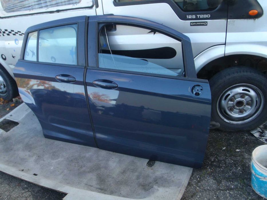 Ford B-Max 2 szt drzwi prawych kolor BC W ORGINALE