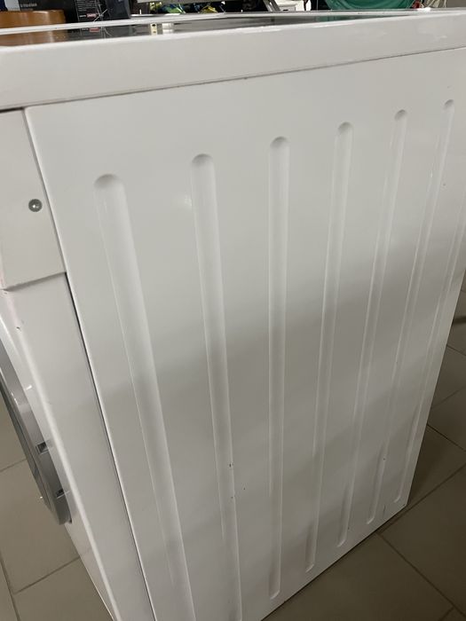 Сушильна машина Bosch EcoLogixx 7.