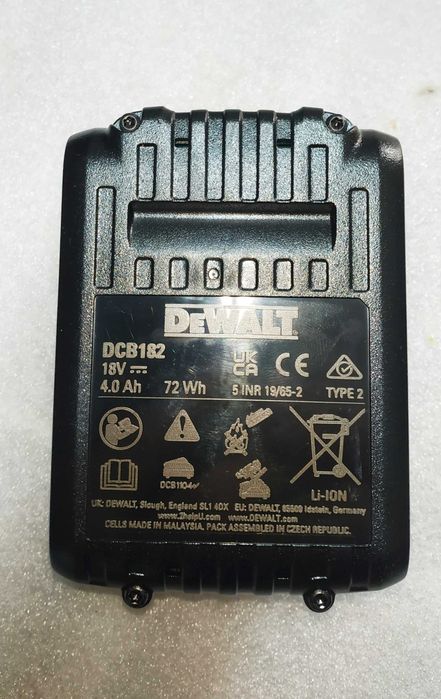 Акумуляторна батарея  DeWALT, 18 В , 4Ah