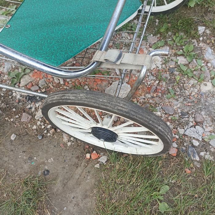 Дитяча коляска Дніпряночка