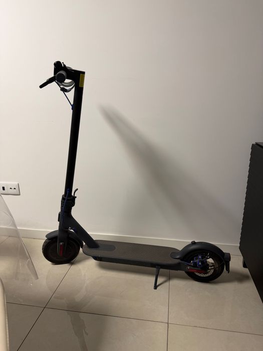 Xiaomi Mi Electric Scooter M365