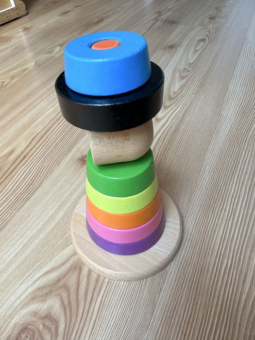 Klocki drewniane, wieża Ikea