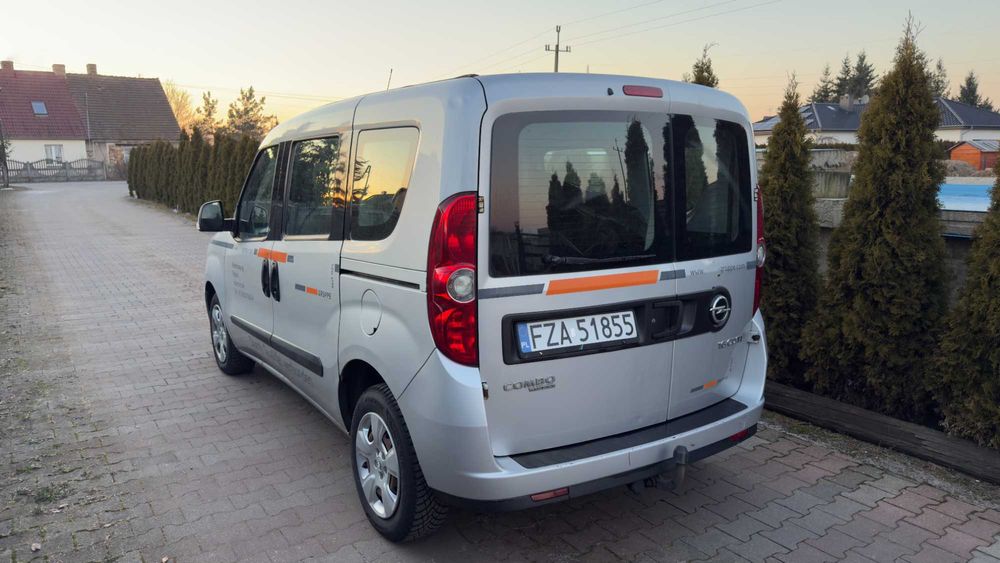 Opel Combo D 1.4 2014r.